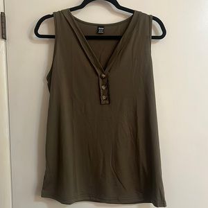 SHEIN Design brand army green tank. Size M